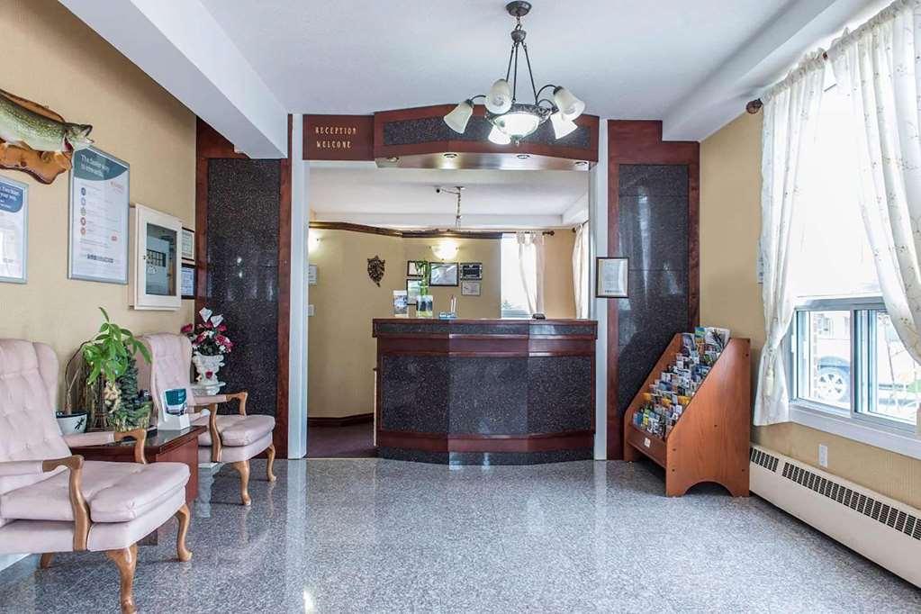 Hotel Super 8 By Wyndham Pembroke Intérieur photo