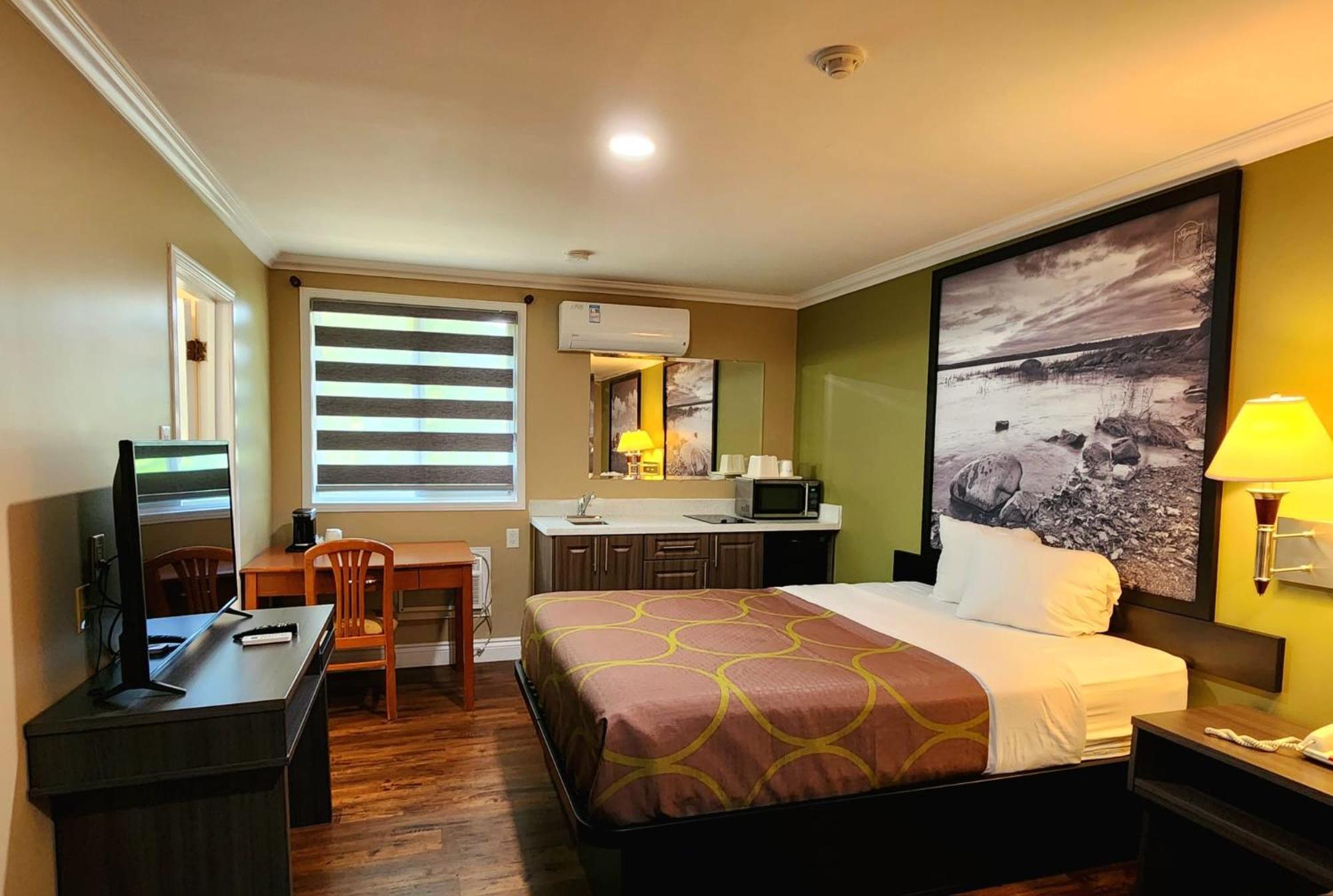 Hotel Super 8 By Wyndham Pembroke Extérieur photo